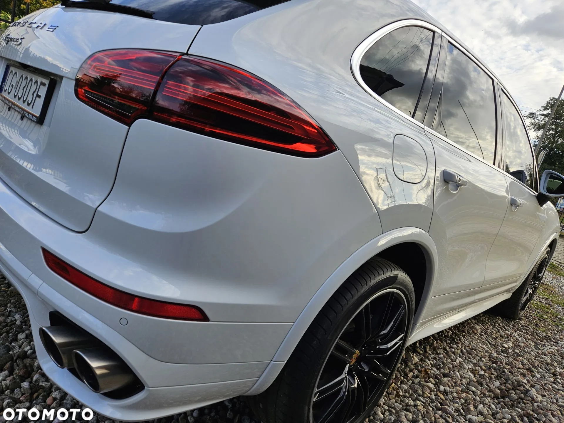 Porsche Cayenne S - 11