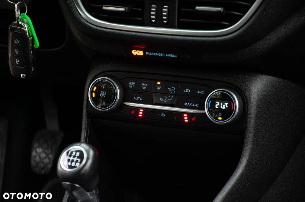 Ford Fiesta 1.0 EcoBoost Titanium - 26