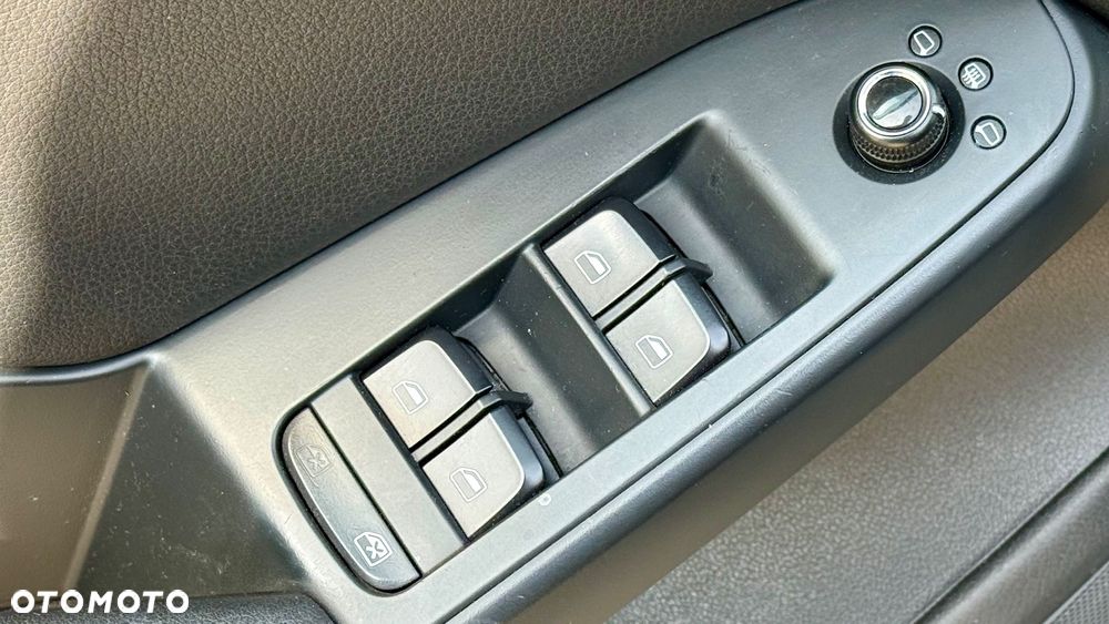 Audi A4 Avant - 13
