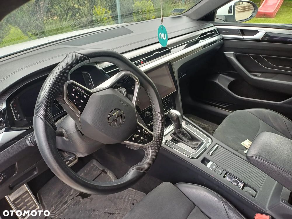 Volkswagen Arteon 2.0 TDI R-Line DSG - 11