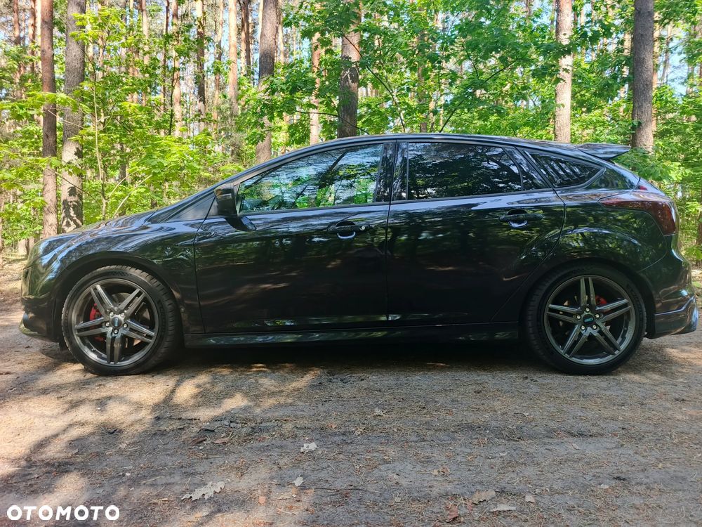 Ford Focus 2.0 EcoBoost ST - 2