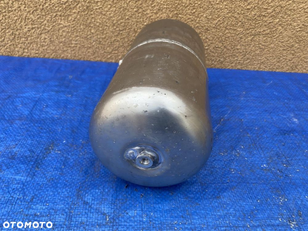 MERCEDES-BENZ E W213 63AMG 4MATIC A2133206900 ZBIORNIK NIVO POWIETRZA - 4