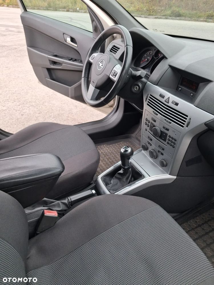 Opel Astra ver-1-6 - 10