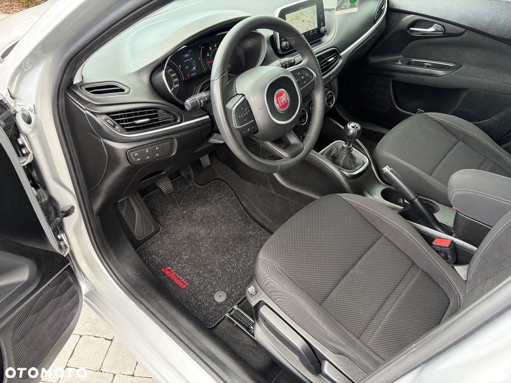 Fiat Tipo 1.4 T-Jet 16v Lounge - 18