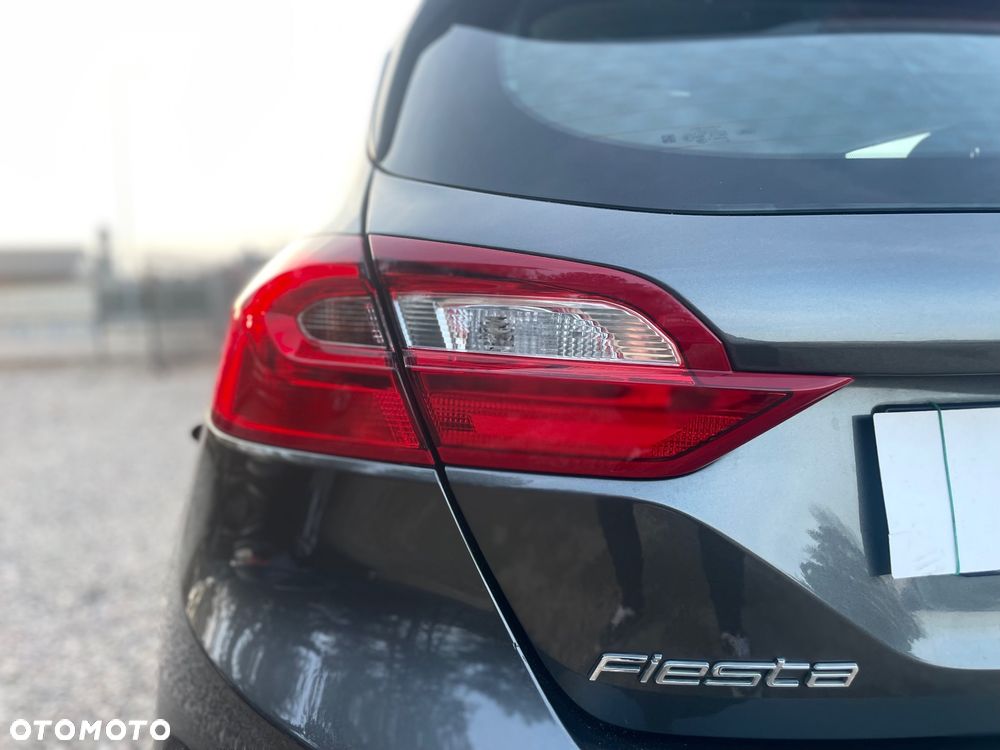 Ford Fiesta - 11
