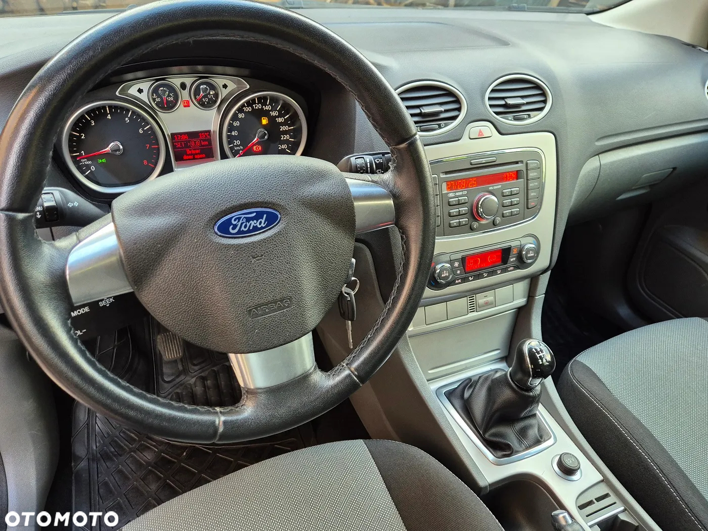 Ford Focus - 17