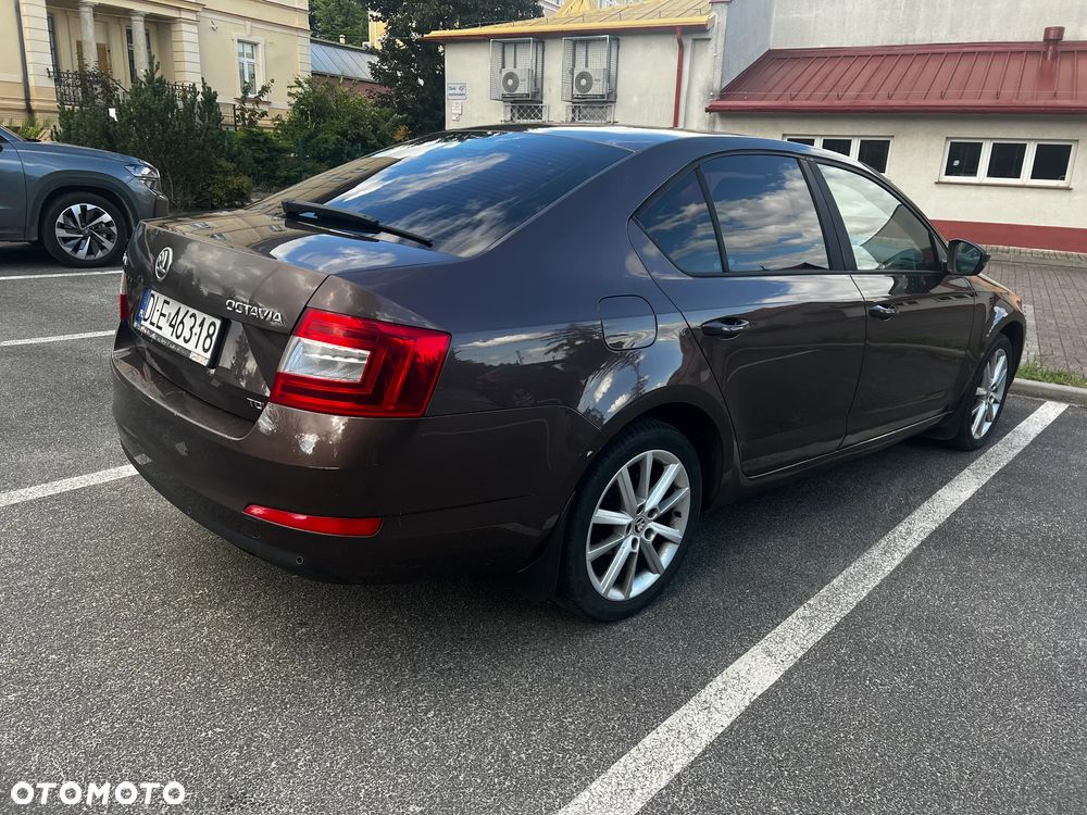 Skoda Octavia - 4