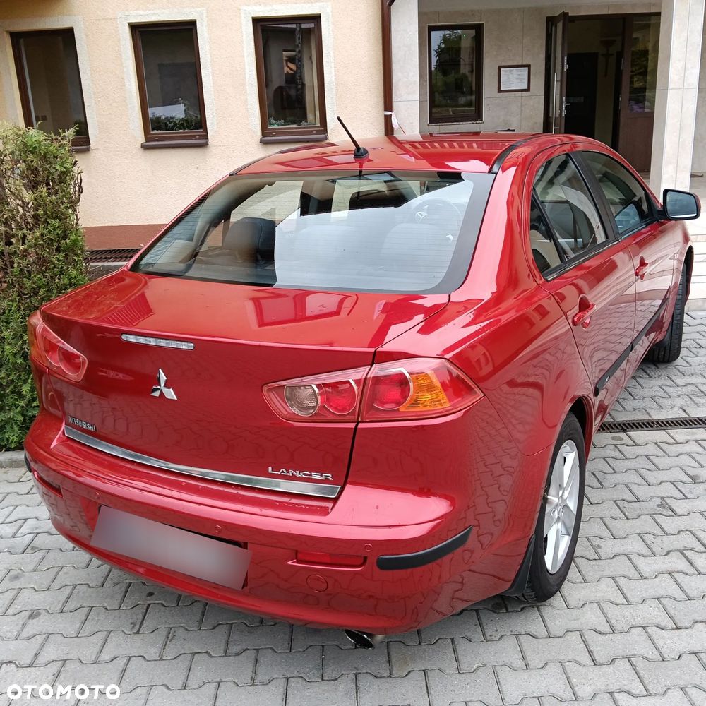 Mitsubishi Lancer 1.8 Invite - 8