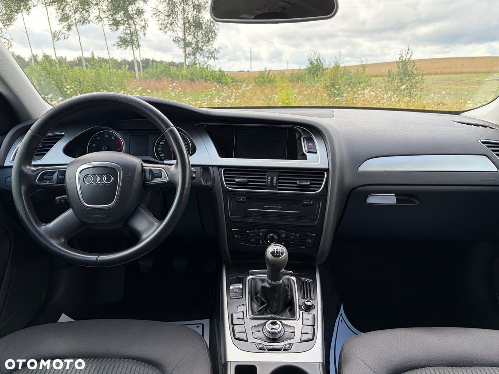 Audi A4 Avant 1.8 TFSI Attraction - 9