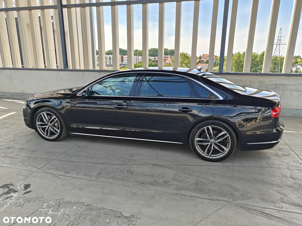 Audi A8 - 5