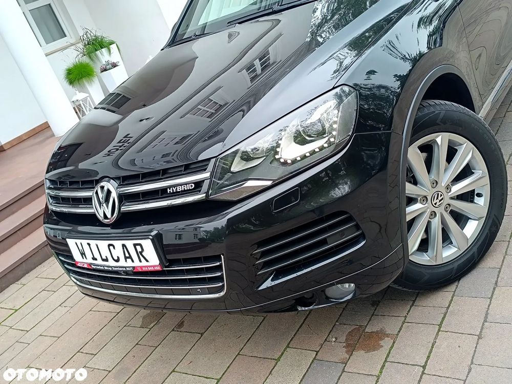 Volkswagen Touareg - 18