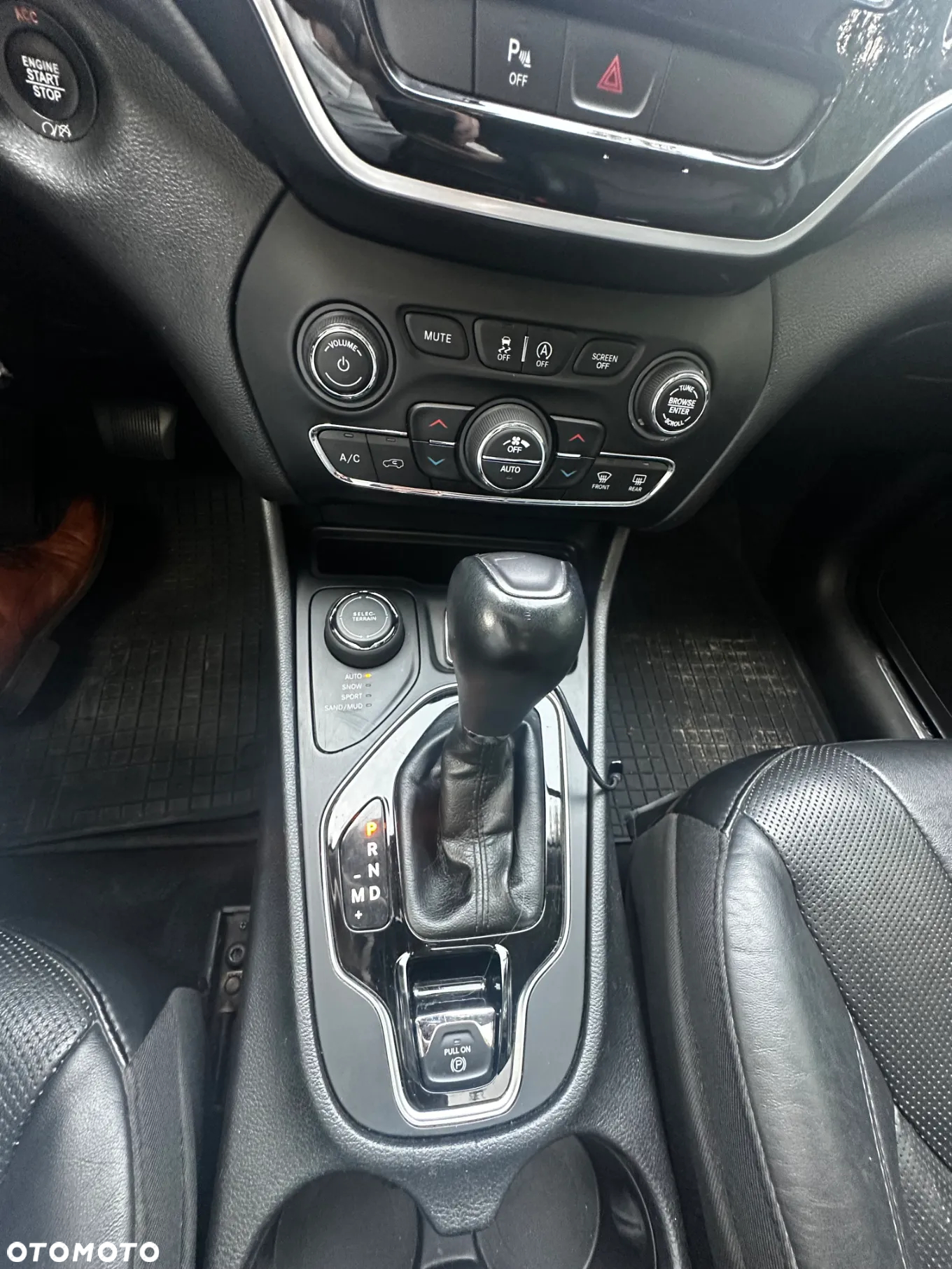 Jeep Cherokee 3.2 V6 Pentastar Active Drive I Automatik Limited - 16