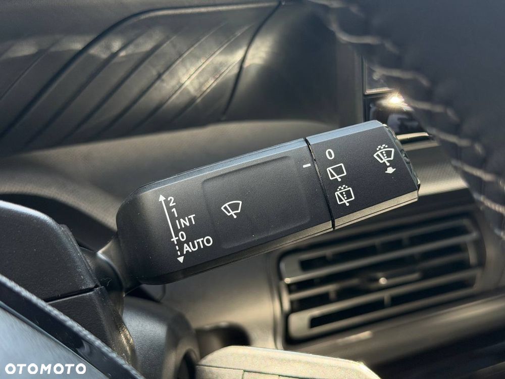 Citroën C3 Aircross 1.2 Turbo Plus S&S - 17