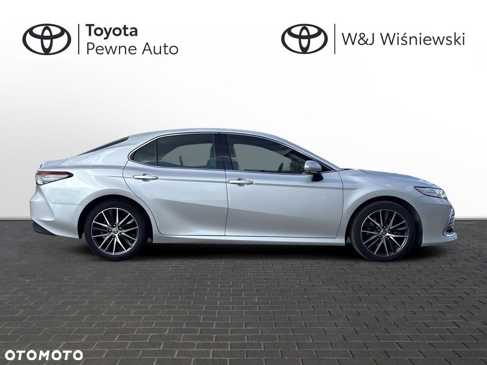 Toyota Camry 2.5 Hybrid Executive CVT - 3