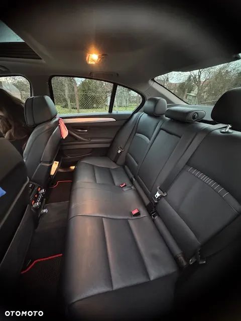 BMW Seria 5 520d xDrive Luxury Line - 14