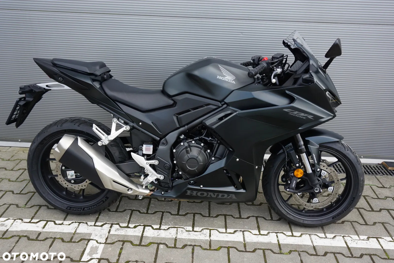 Honda CBR - 2