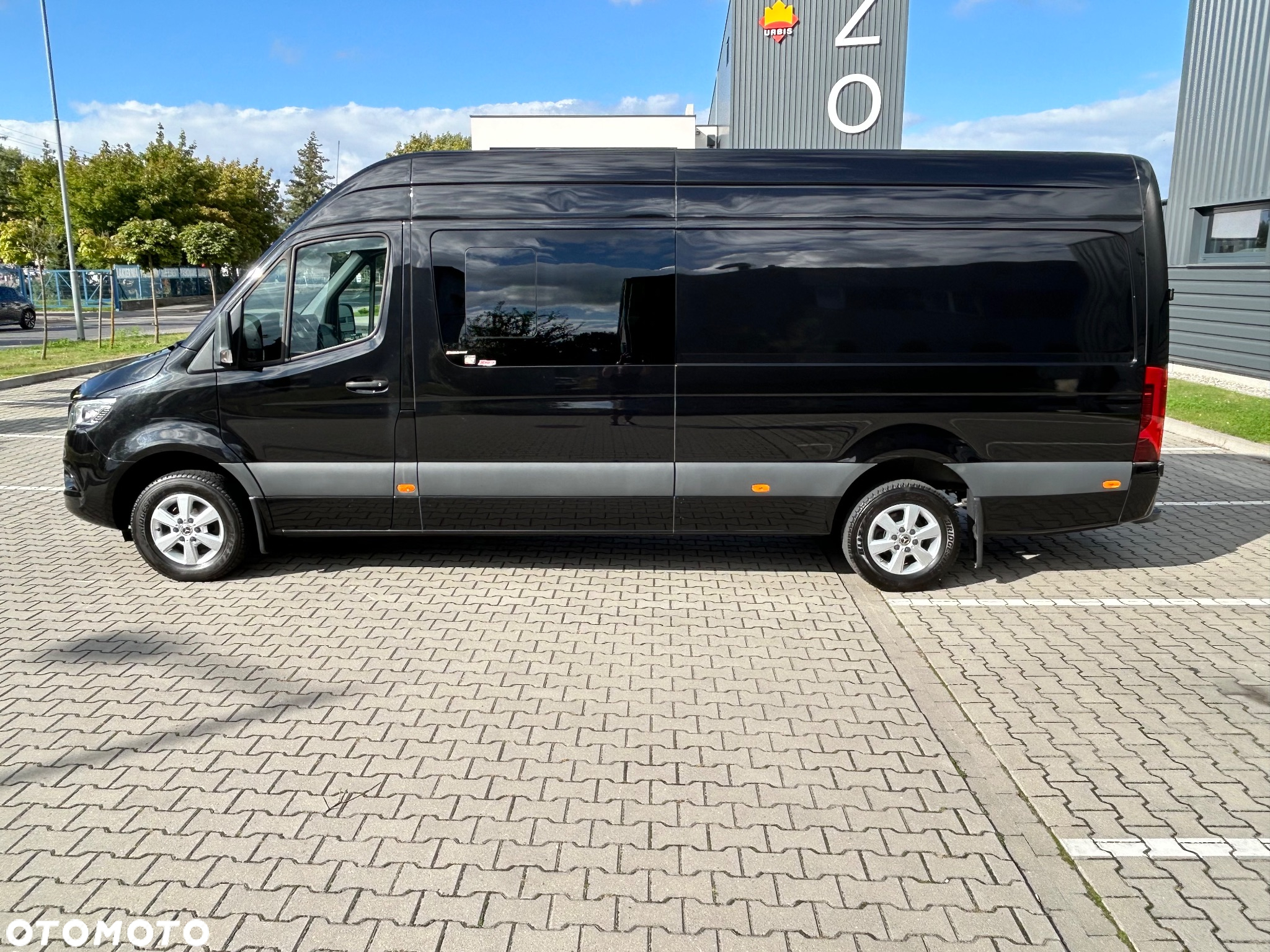 Mercedes-Benz Sprinter - 5