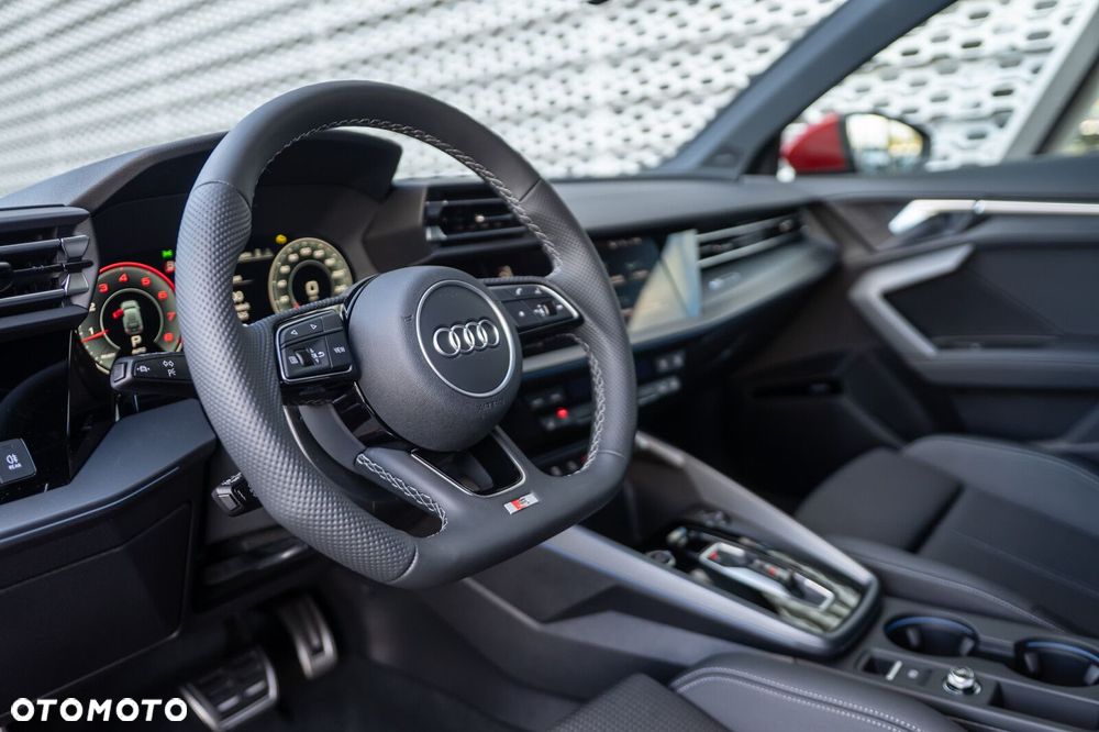 Audi A3 Sportback - 12