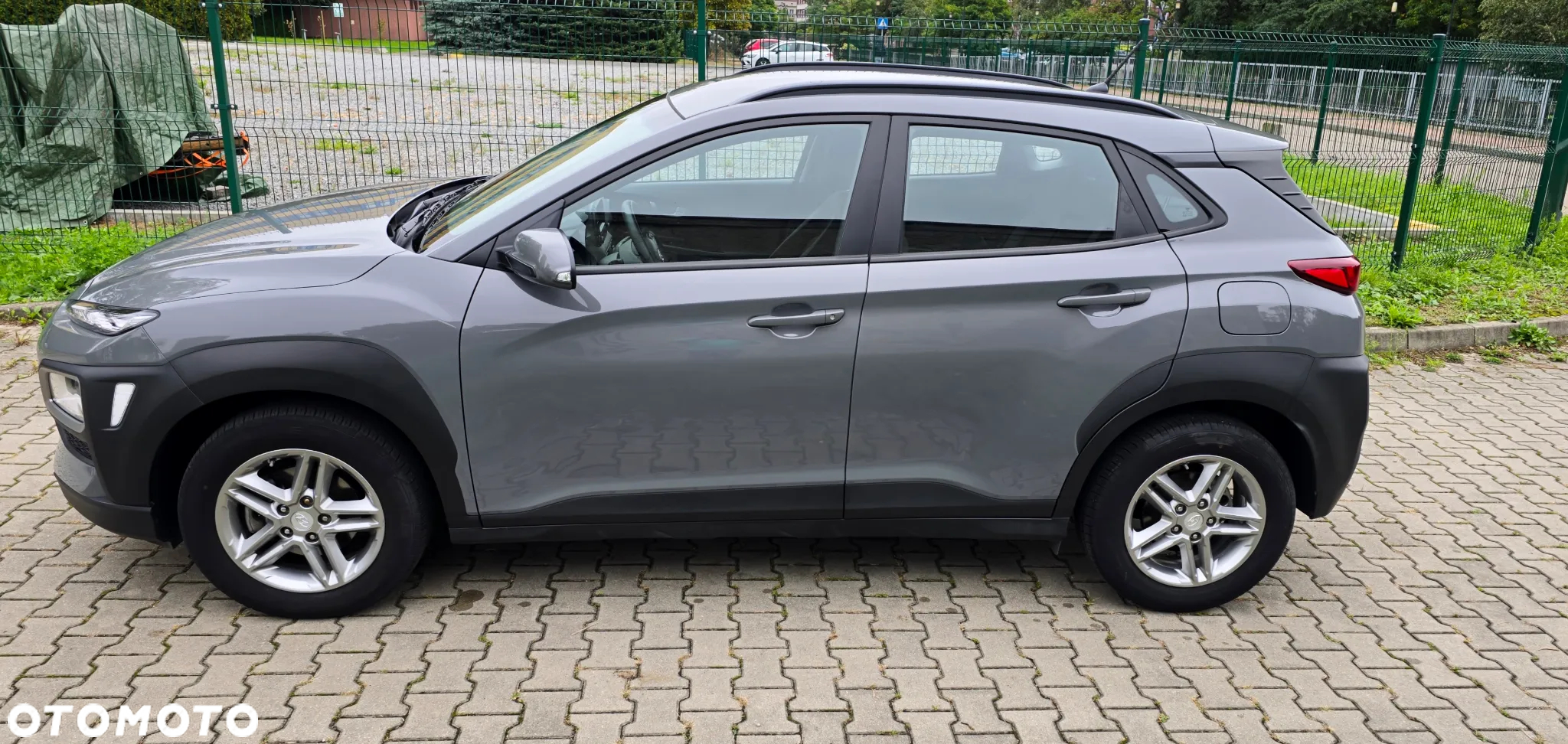 Hyundai Kona - 11