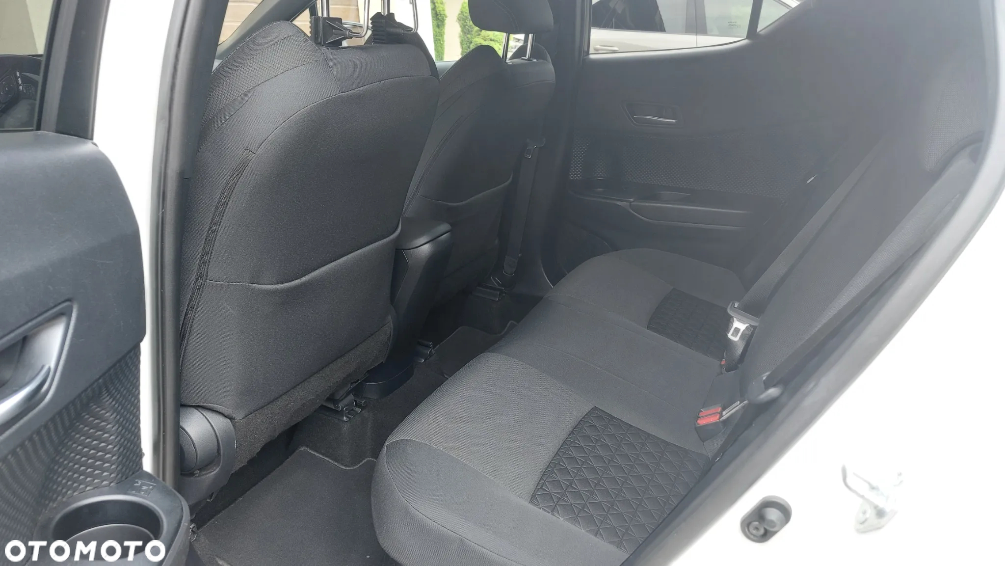 Toyota C-HR 2.0 Hybrid Style - 10