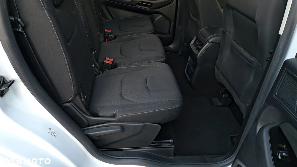 Ford S-Max 2.0 TDCi Titanium - 8