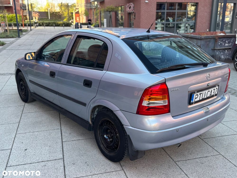 Opel Astra - 5