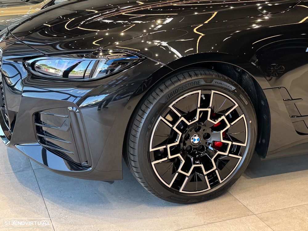 BMW i4 eDrive40 Pack Desportivo M Pro - 8