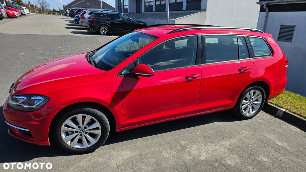Volkswagen Golf - 3