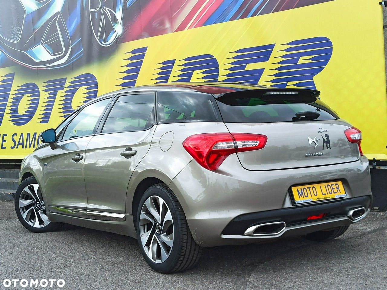 Citroën DS5 2.0 HDi Hybrid4 SoChic MCP - 4