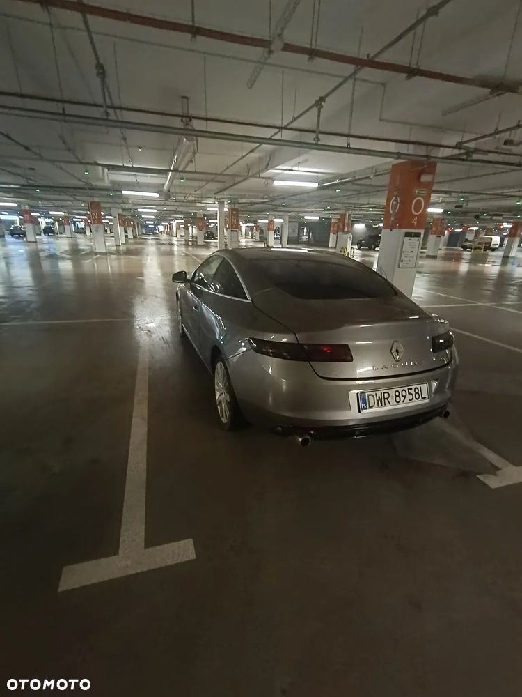 Renault Laguna 3.0 dCi V6 Initiale Euro5 - 6