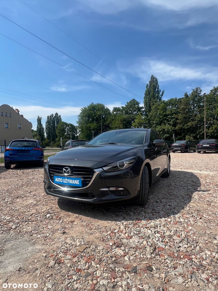 Mazda 3 - 4