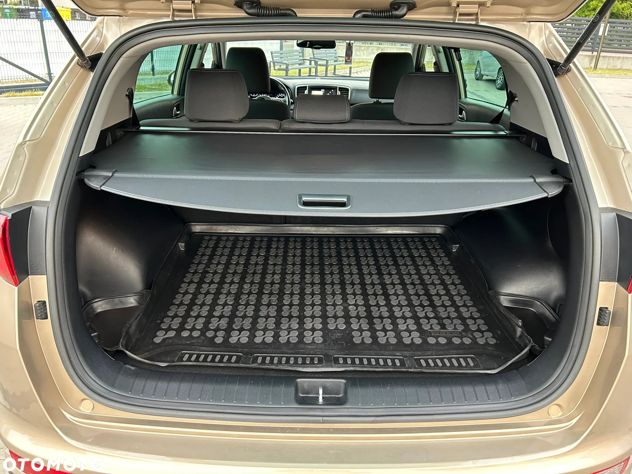 Kia Sportage 1.6 GDI L Business Line 2WD - 7
