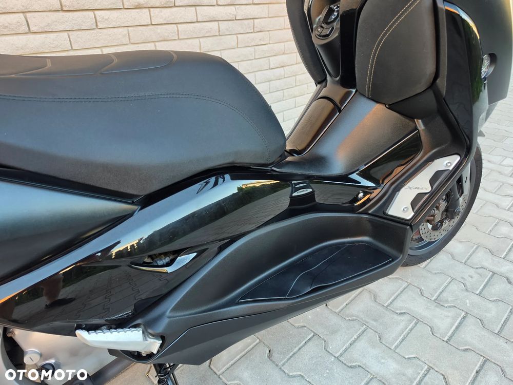 Yamaha X-max - 8