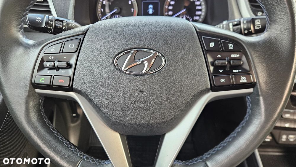 Hyundai Tucson 1.6 GDI BlueDrive TourdePologne 2WD - 27