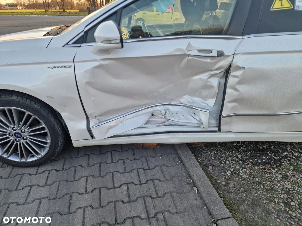 Ford Mondeo 2.0 Hybrid Vignale - 9