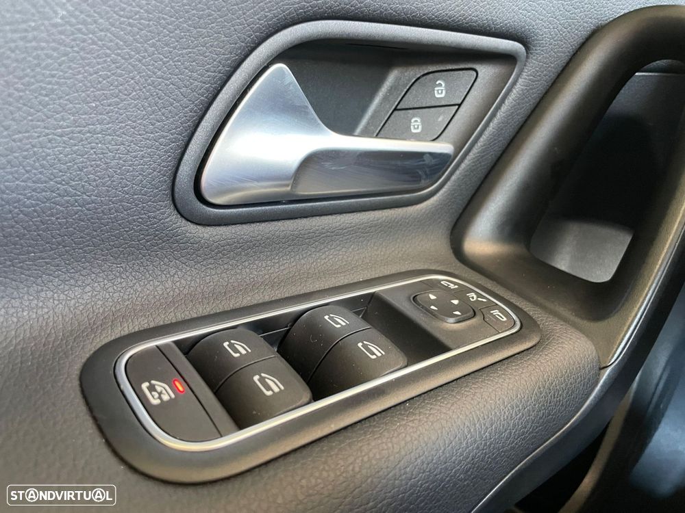 Mercedes-Benz A 200 Standard - 16