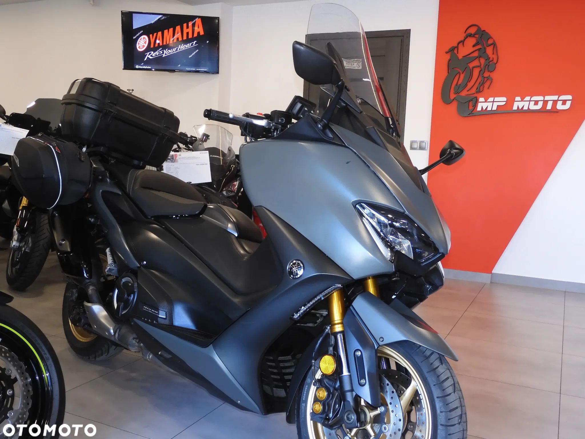 Yamaha Tmax - 1