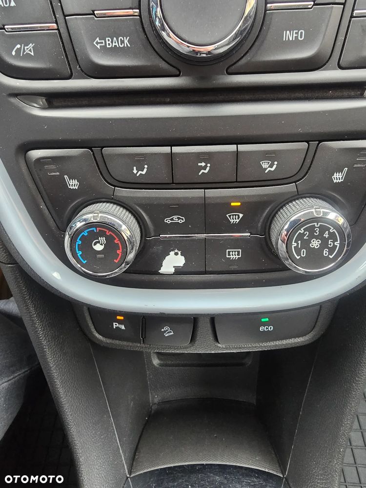 Opel Mokka X - 17
