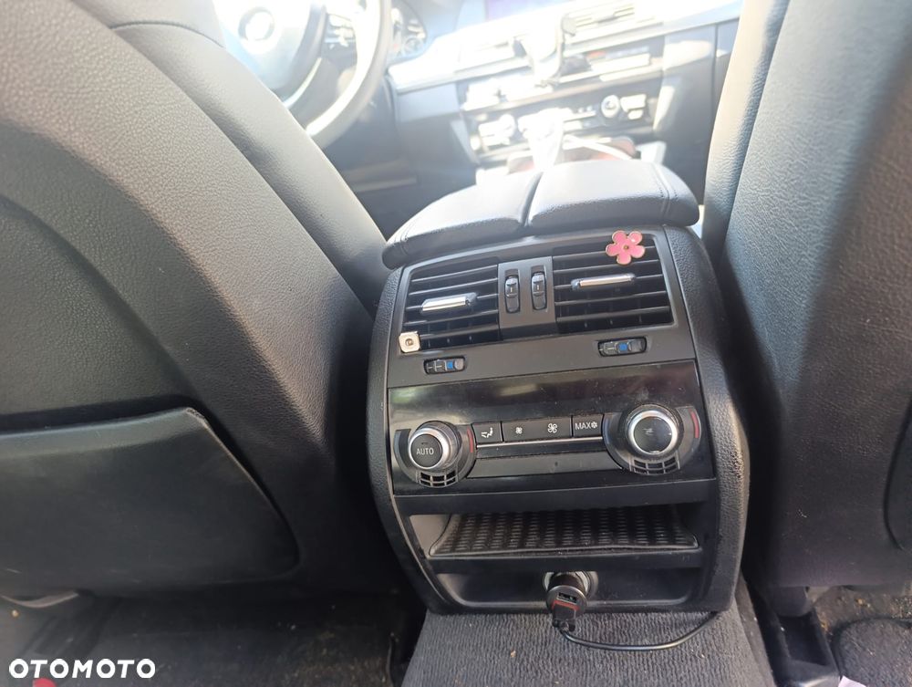 BMW Seria 5 535i - 10
