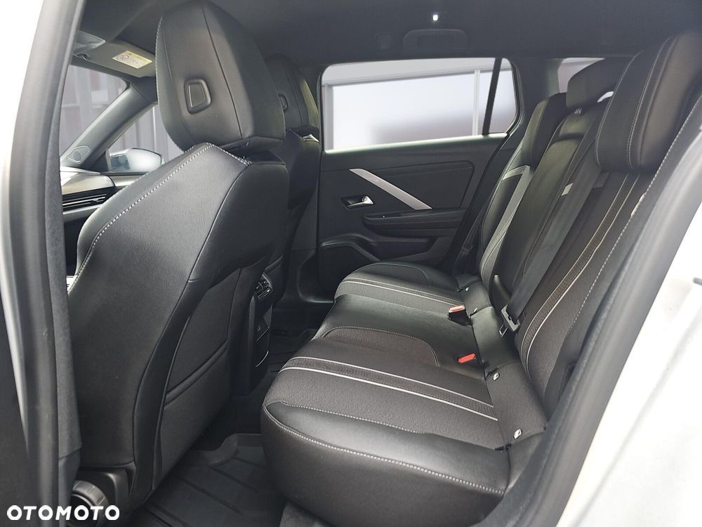 Opel Astra 1.5 CDTI GS S&S - 10