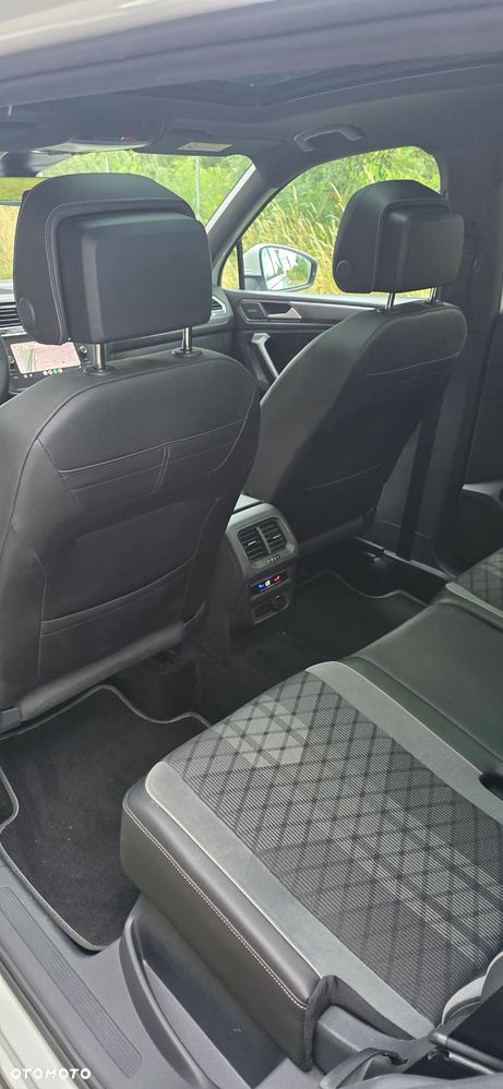 Volkswagen Tiguan Allspace 2.0 TSI 4Mot R-Line DSG - 3