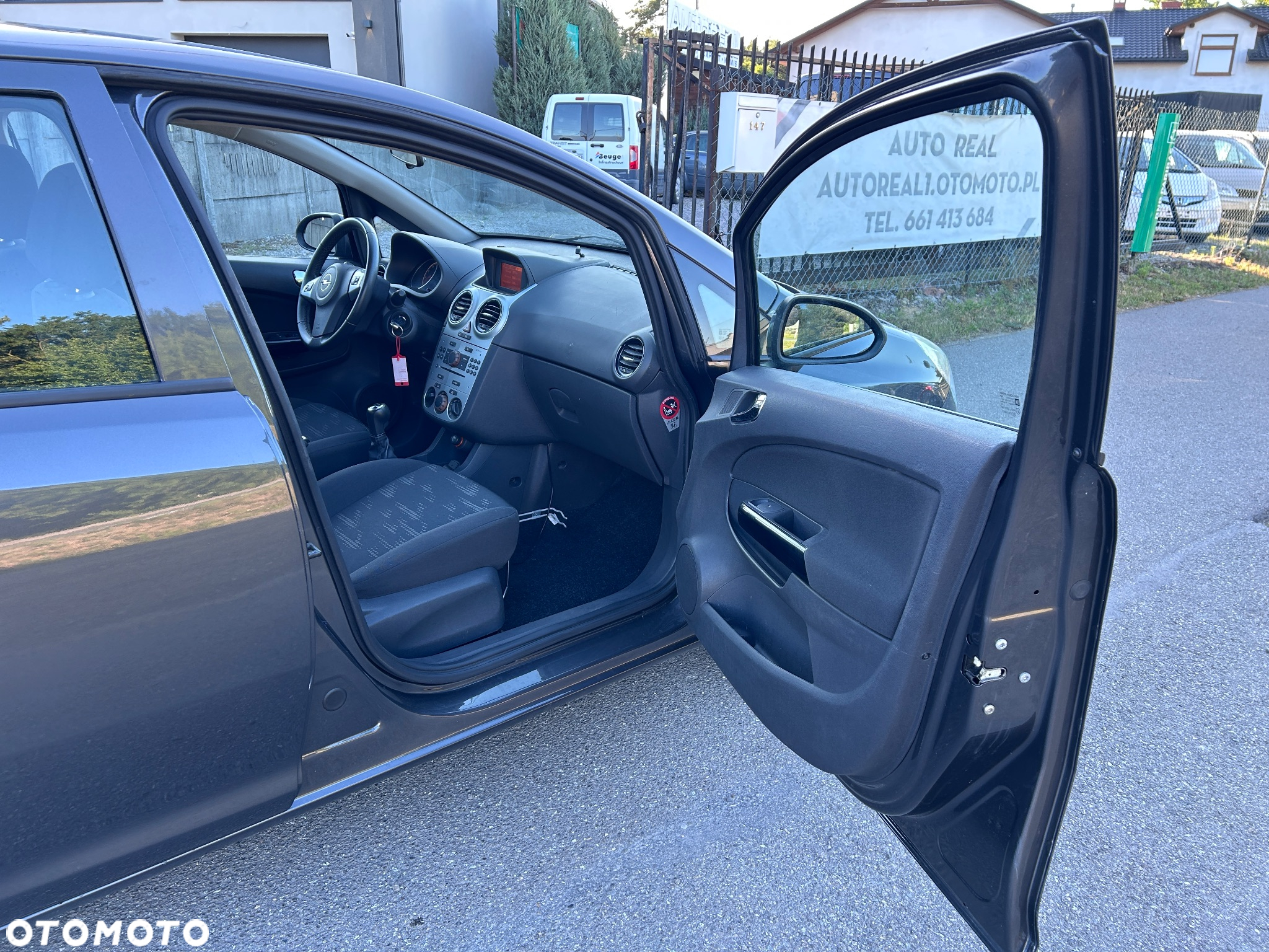 Opel Corsa 1.2 16V Enjoy - 10