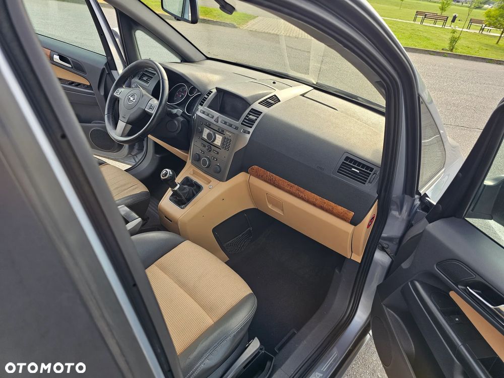 Opel Zafira 1.9 CDTI Cosmo - 5