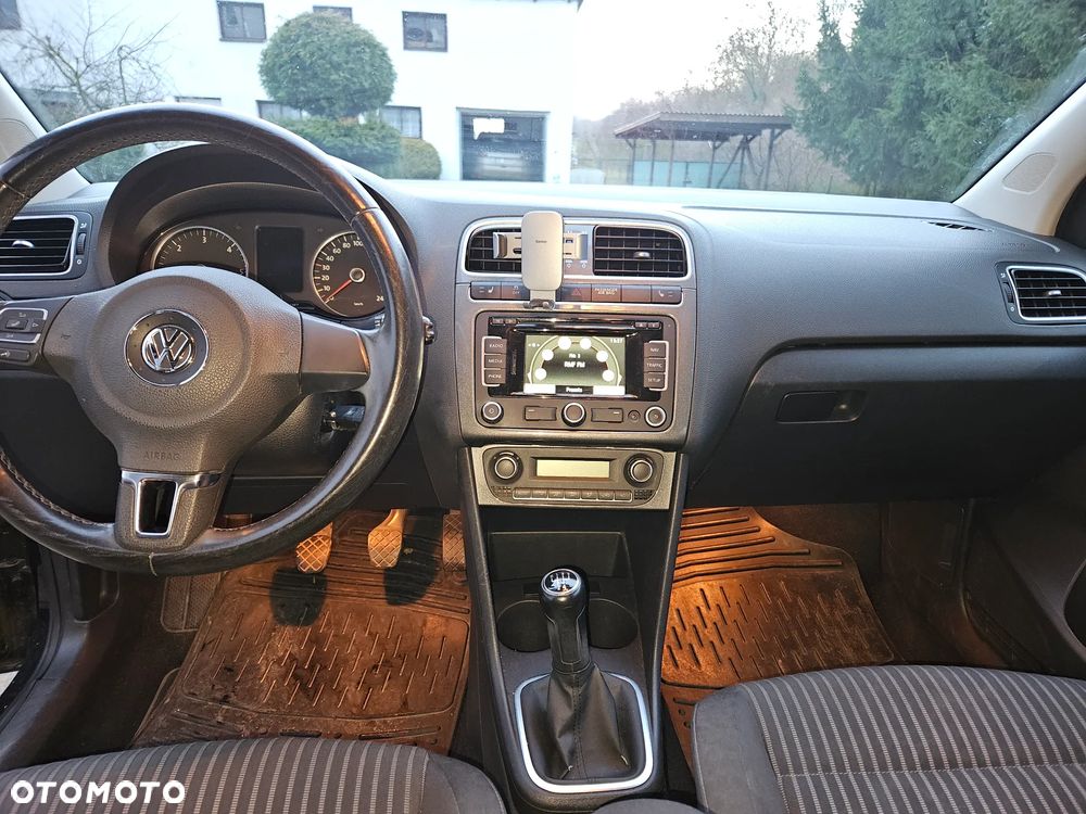 Volkswagen Polo 1.6 TDI DPF Highline - 12