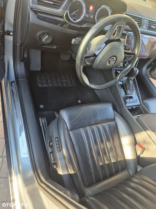 Skoda Superb 2.0 TSI 4x4 L&K DSG - 16