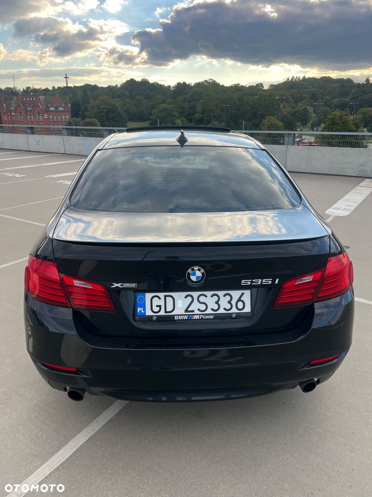 BMW Seria 5 535i xDrive - 10