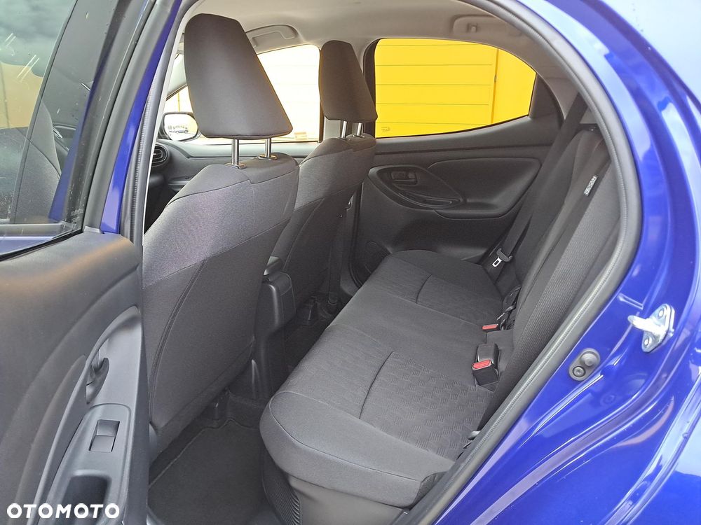 Toyota Yaris Hybrid 1.5 Style - 13