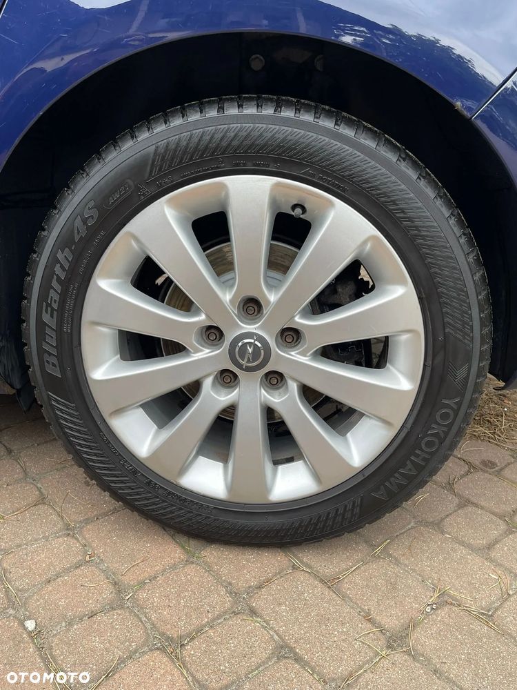 Opel Astra 2.0 CDTI Cosmo - 24