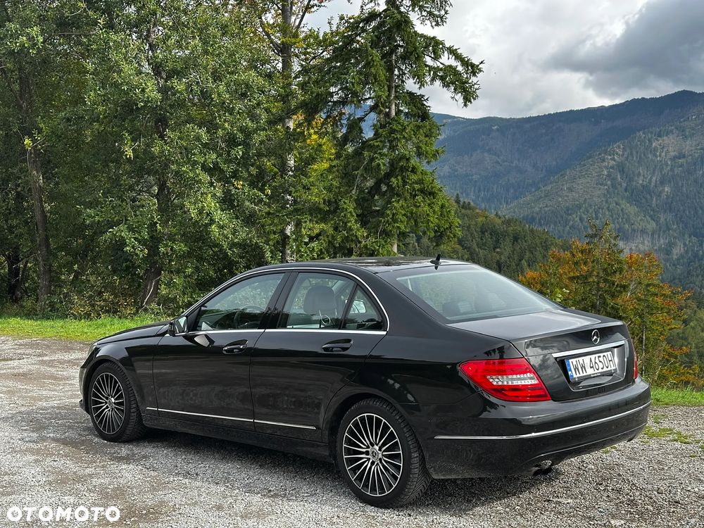Mercedes-Benz Klasa C 180 7G-TRONIC - 4