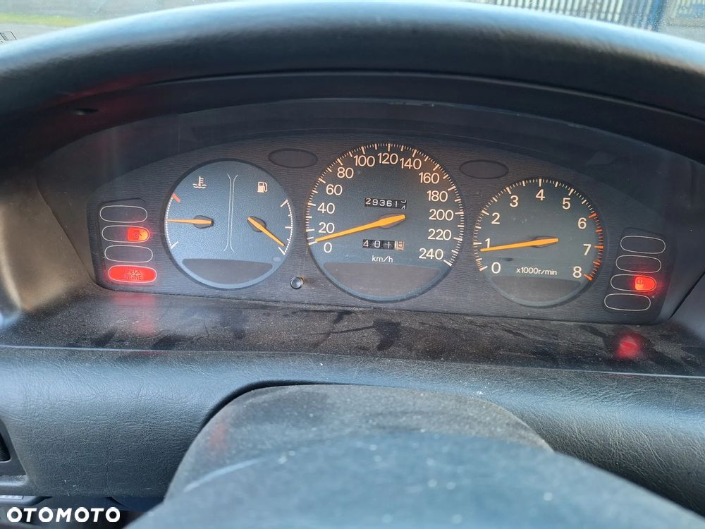 Mitsubishi Sigma - 10